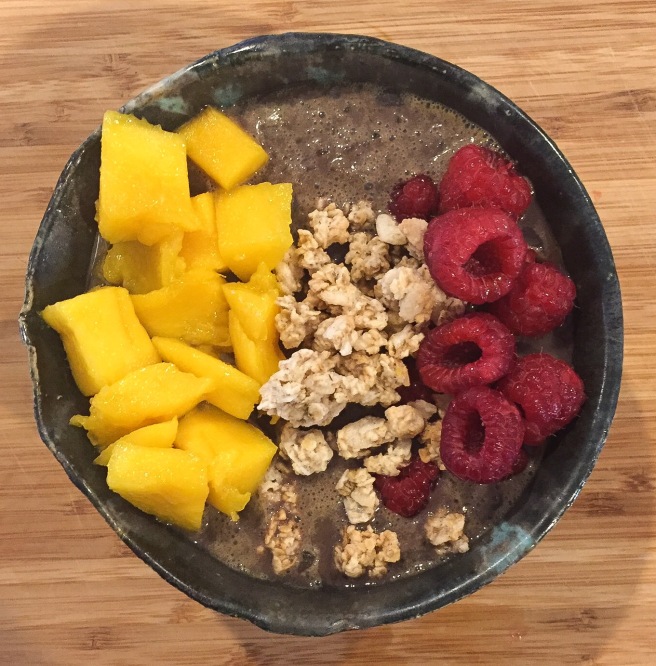 Here is my bowl! The reason it is not as vibrant as other bowls you may have seen is because of the almond milk. Using apple juice will allow it to maintain the bright purple color.